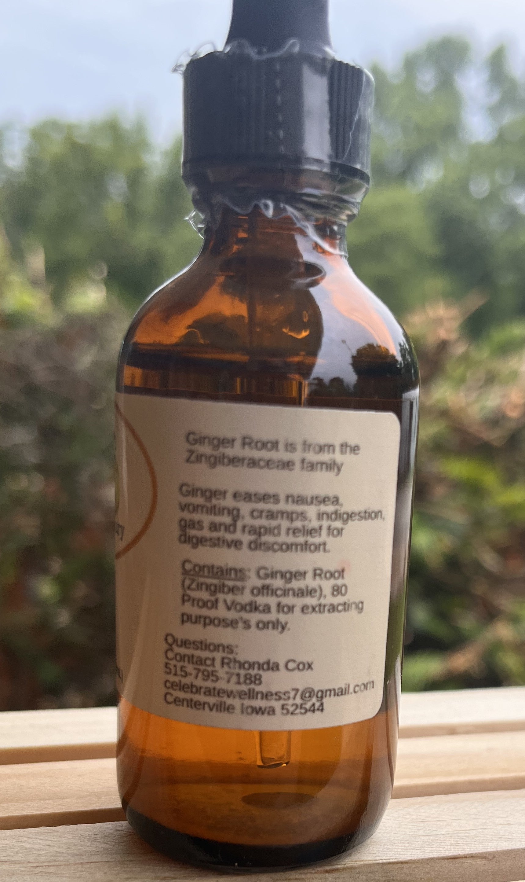 Yahweh's Apothecary Ginger Root tincture side panel shot