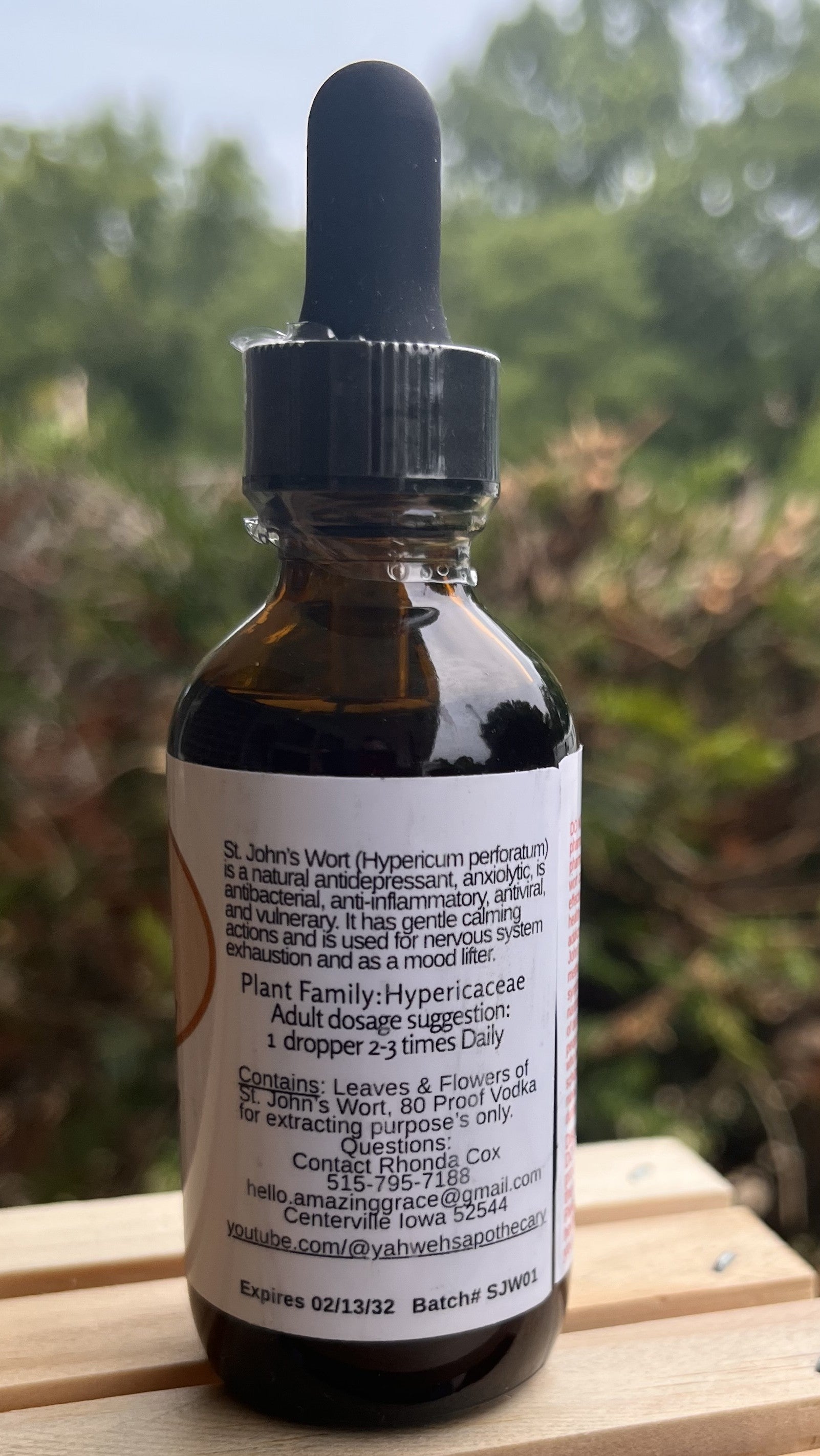 Yahweh's Apothecary St. John's Wort tincture more product details shot
